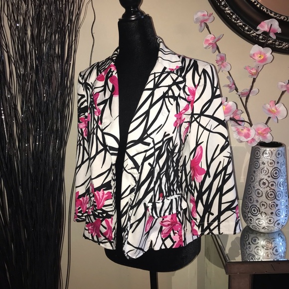 Notations Jackets & Blazers - Women’s Notations Sports Floral Jacket